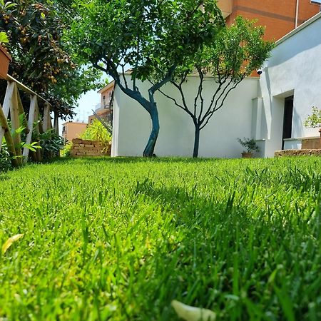 Appartamento Villa Maria Near Policlinico Gemelli Roma Ngoại thất bức ảnh